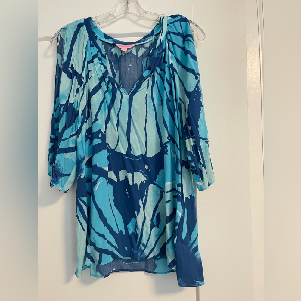 Lilly Pulitzer inky blue Bryce split sleeve top Size M